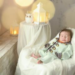 寝ている赤ちゃんの写真